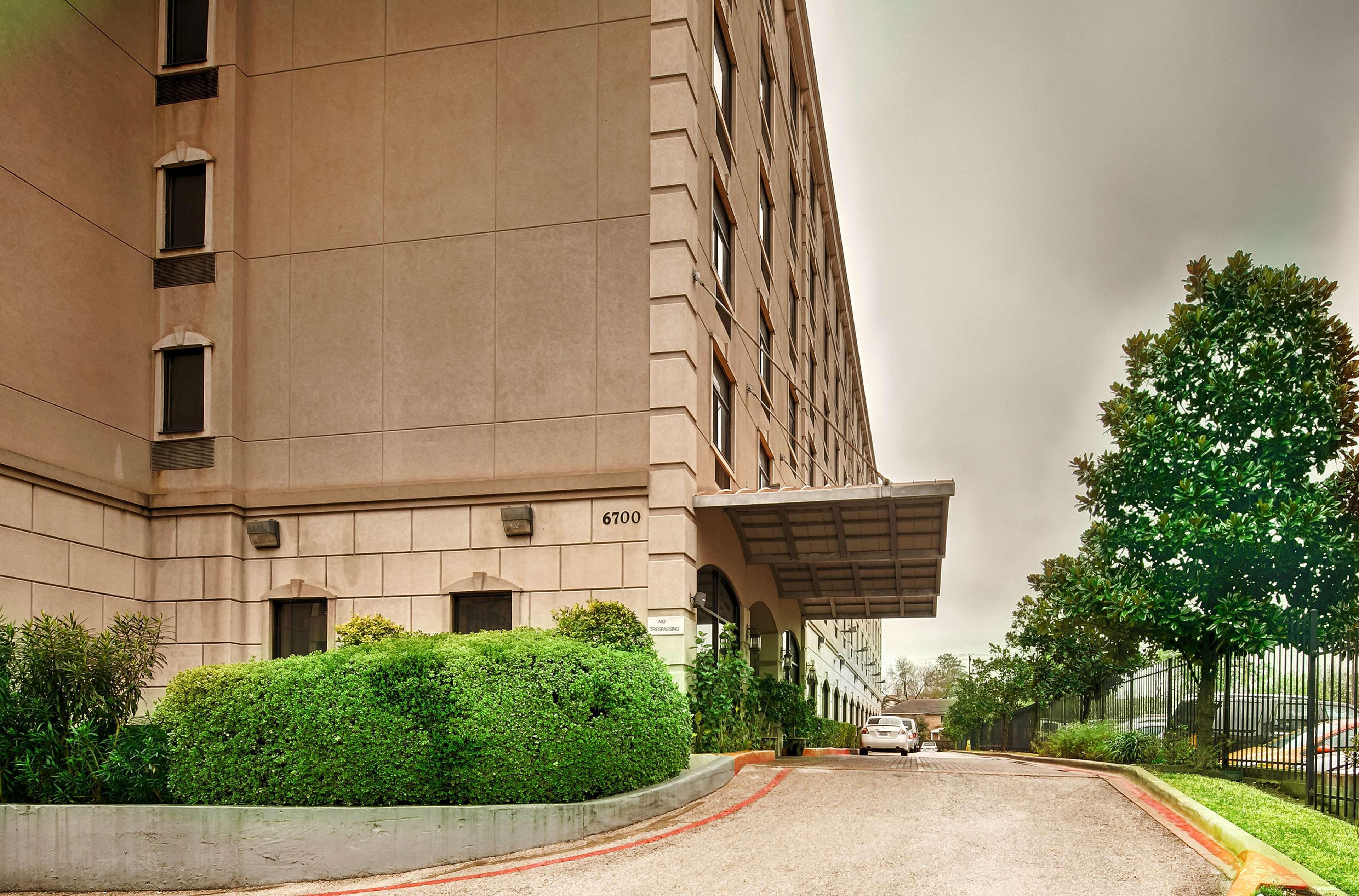 Surestay Plus Hotel By Best Western Houston Medical Center Экстерьер фото